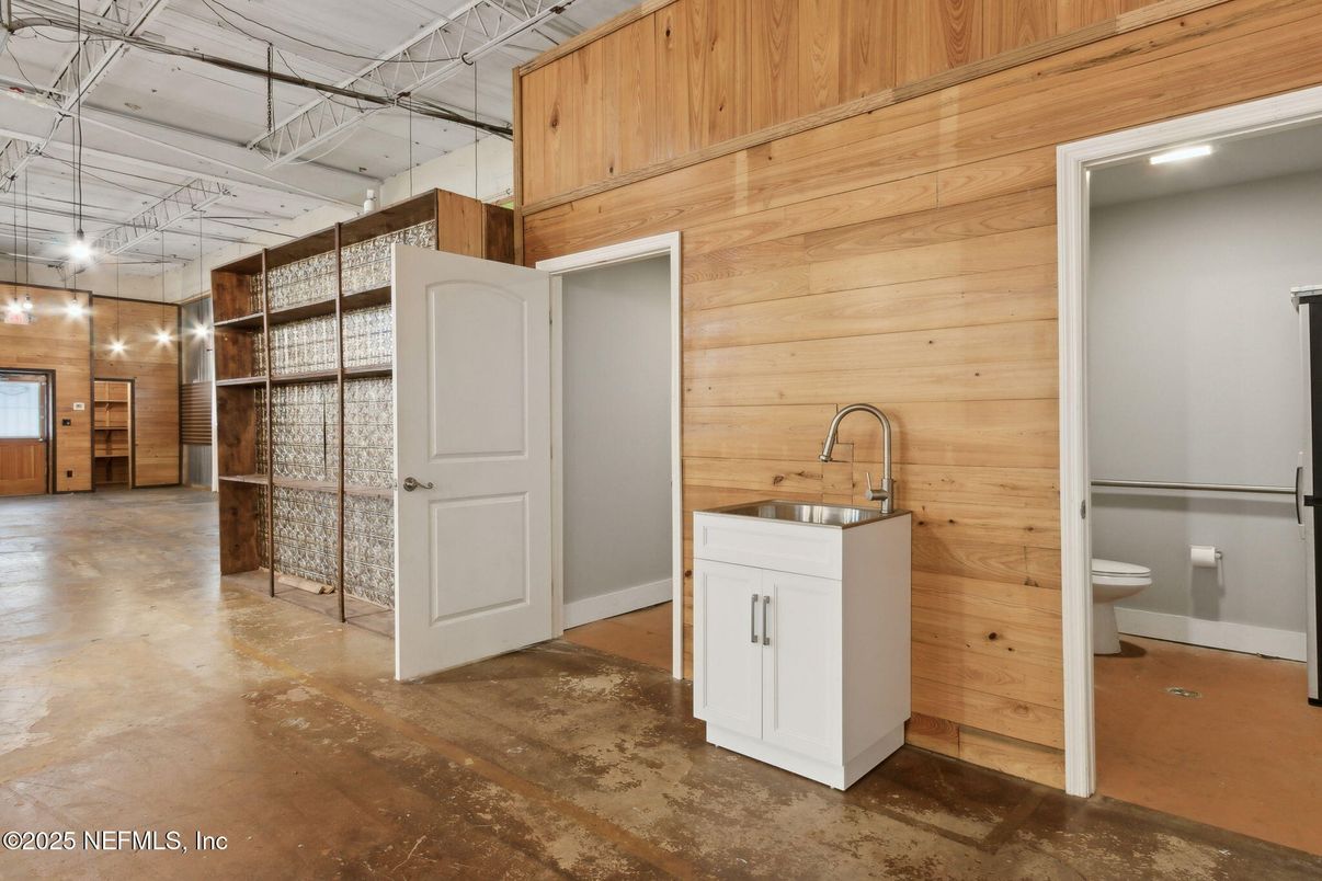Bathroom, Interior, Washer, Wooden Walls