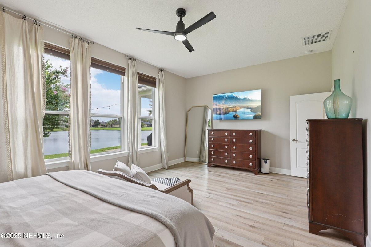 Bedroom, Interior, Water, Wood Texture Flooring
