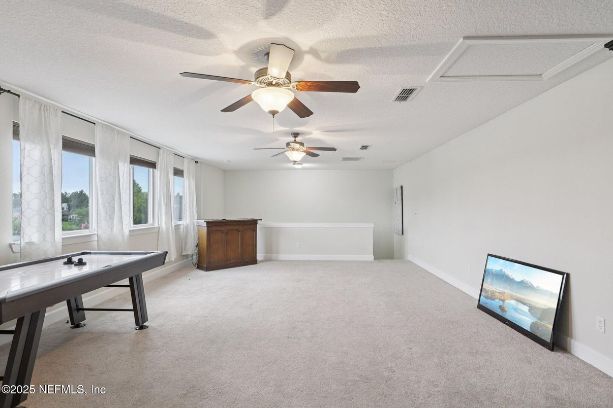 Empty room, Game Room, Interior