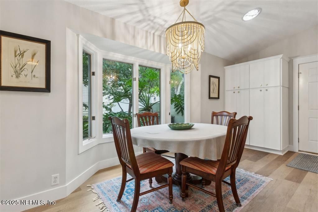 Chandelier, Dining room, Interior, Recessed Lighting, Wood Texture Flooring
