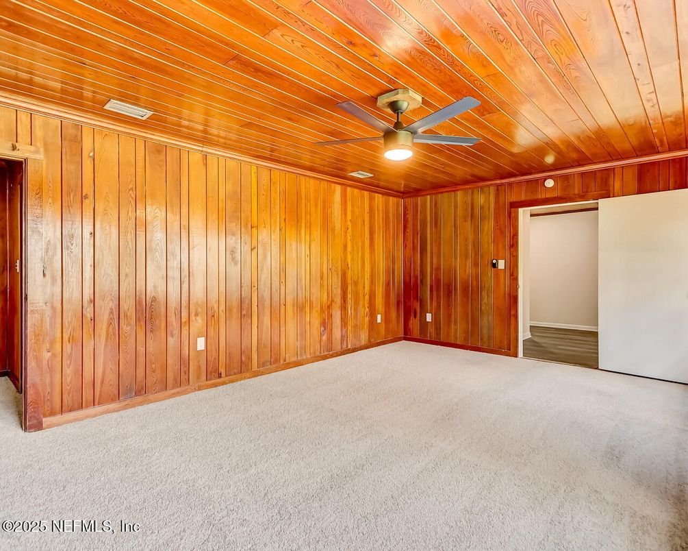 Empty room, Interior, Recessed Lighting, Wooden Ceilings, Wooden Walls