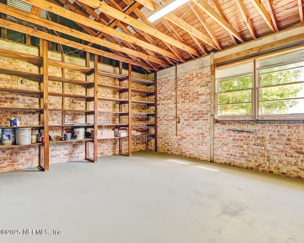 Empty room, Interior, Stone Walls, Wooden Beams, Wooden Ceilings
