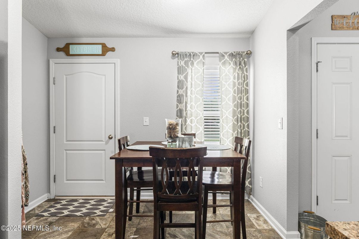 Dining room, Interior