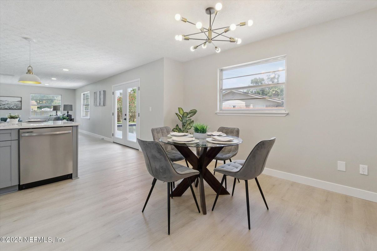 Dining room, Interior, Kitchen, Pendant Lights, Recessed Lighting, Wood Texture Flooring