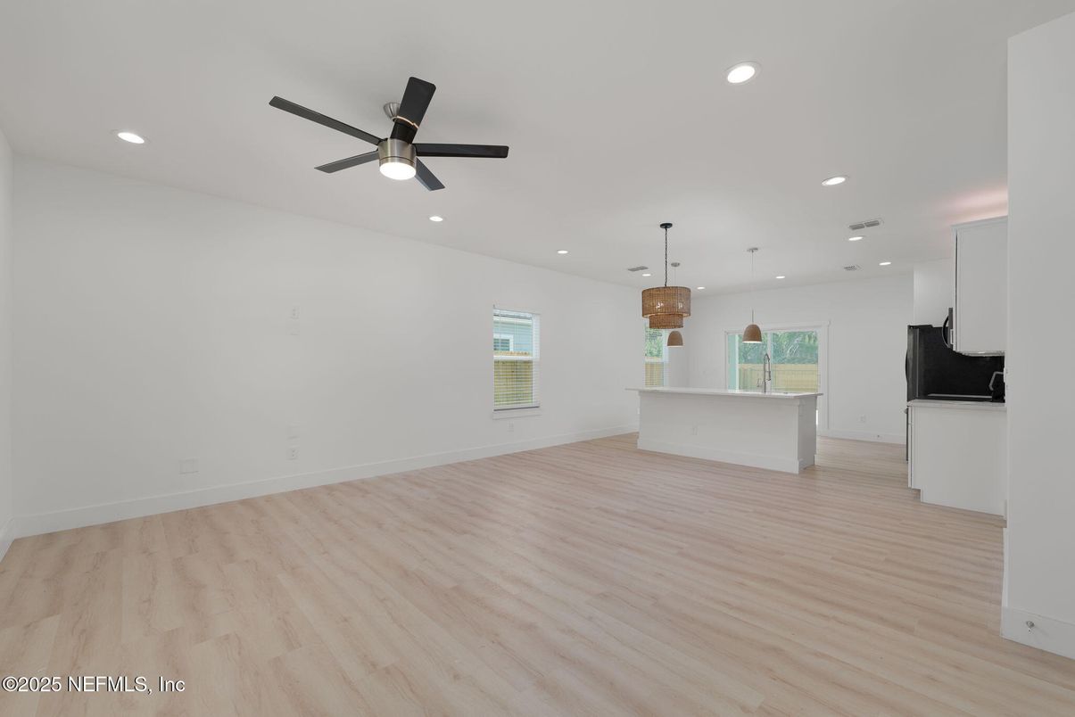 Empty room, Interior, Pendant Lights, Recessed Lighting, Wood Texture Flooring