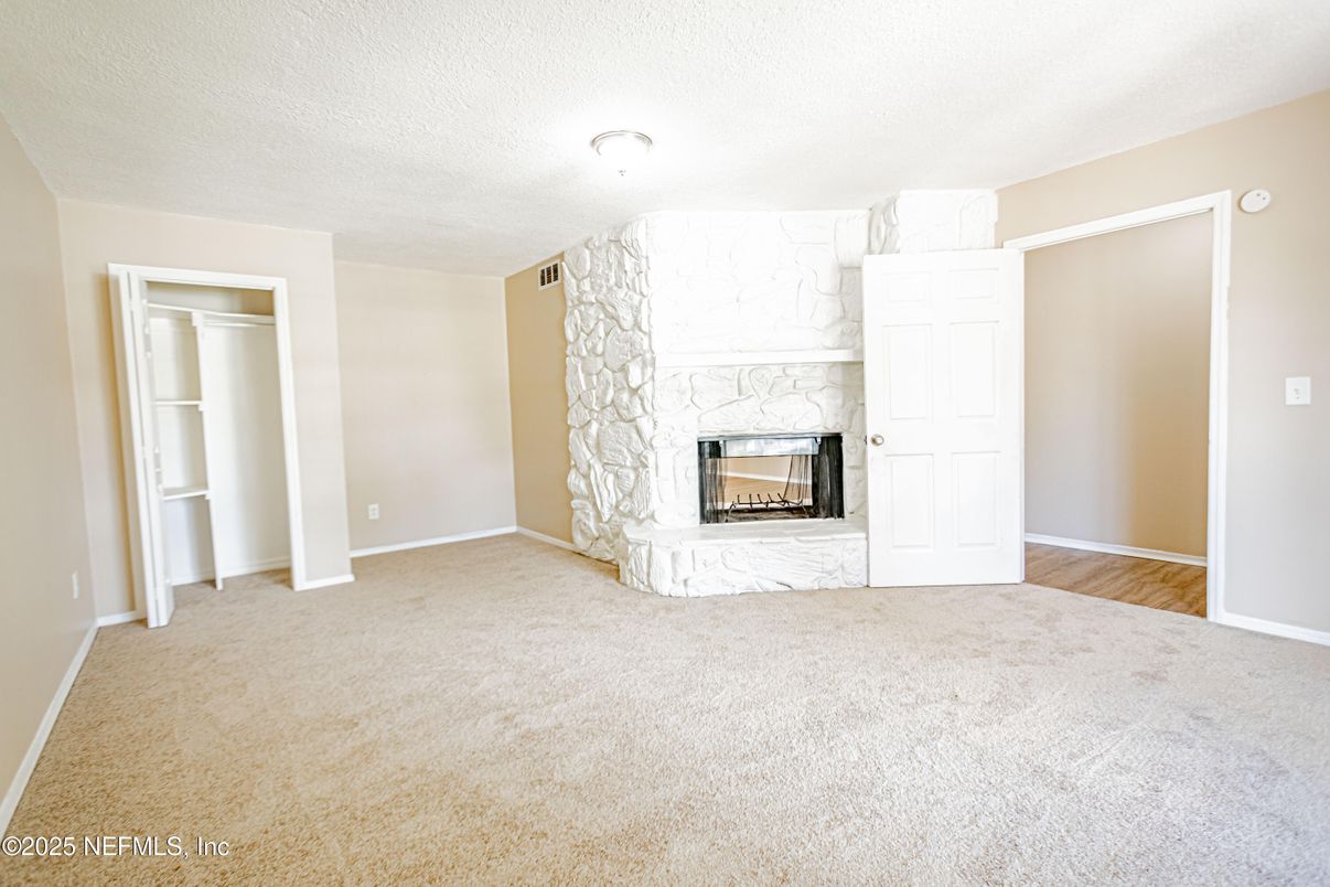 Empty room, Fireplace, Interior