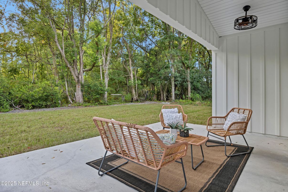 Backyard, Exterior