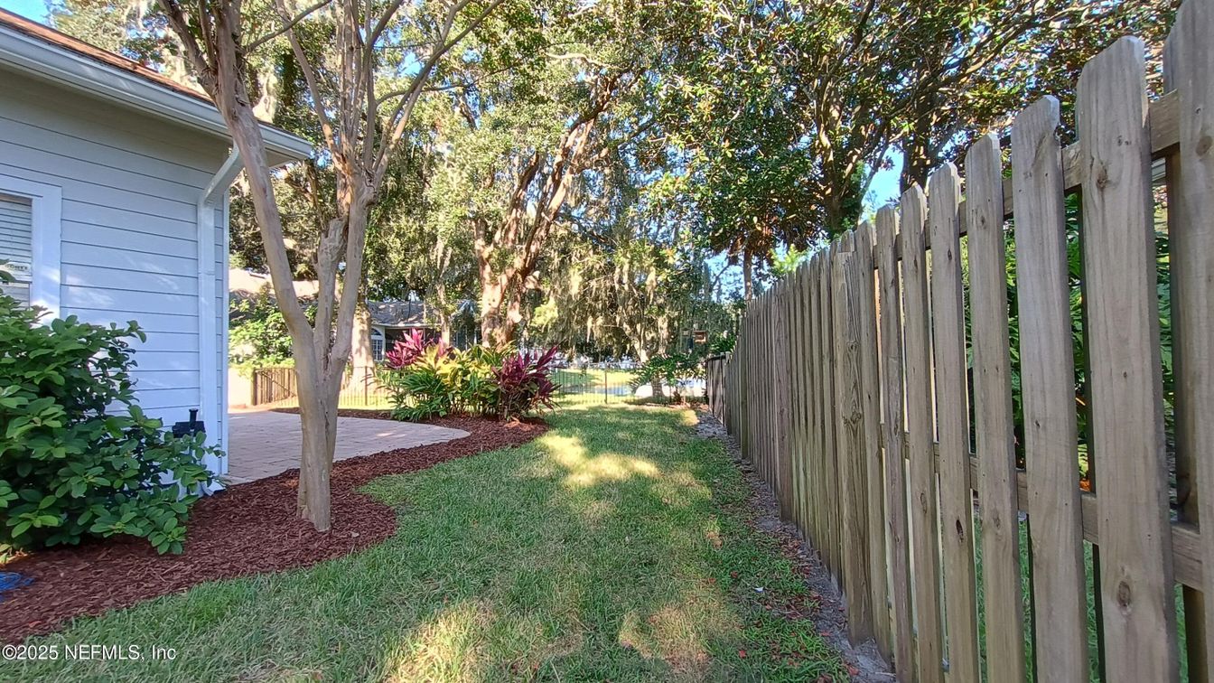 Backyard, Exterior