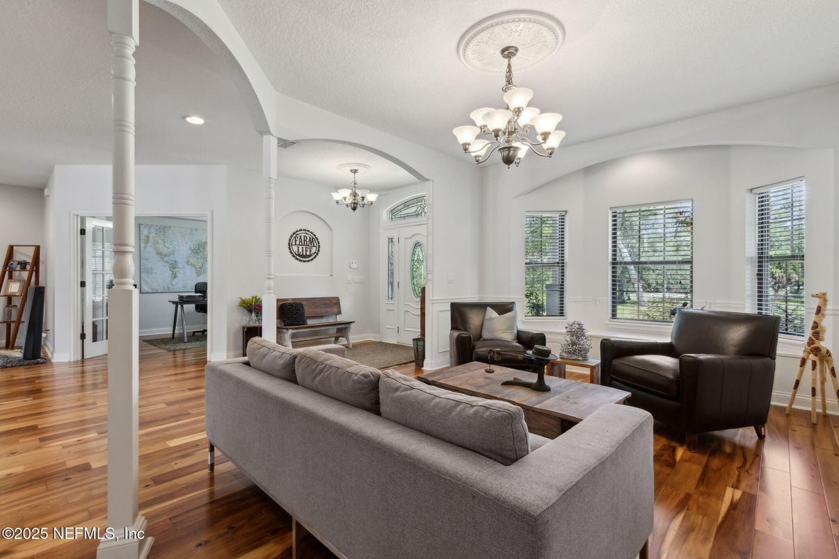 Chandelier, Interior, Living room, Recessed Lighting, Wood Texture Flooring