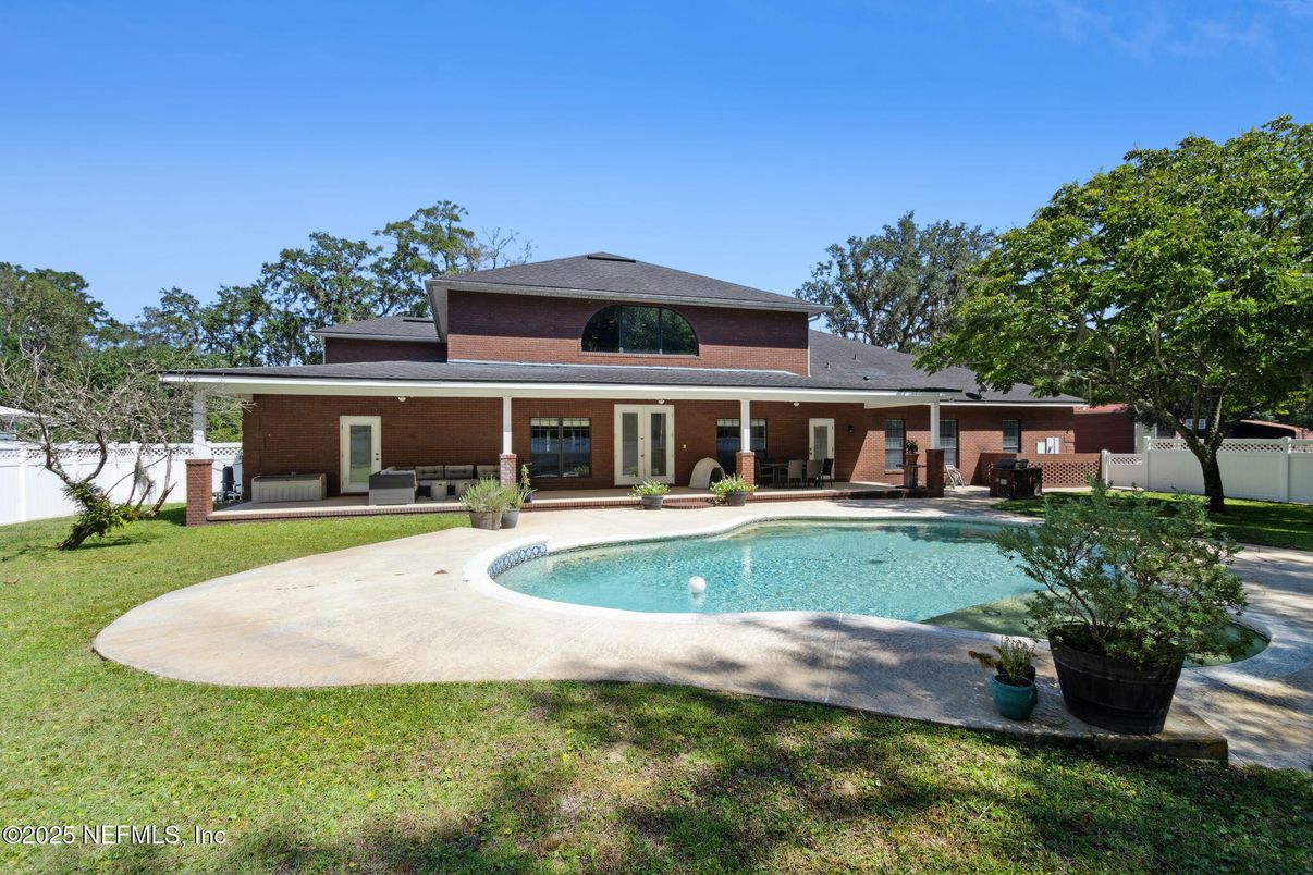 Backyard, Exterior, Pool