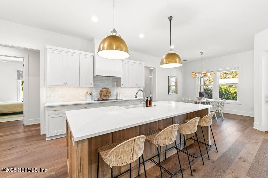Dining room, Interior, Kitchen, Pendant Lights, Recessed Lighting, Wood Texture Flooring