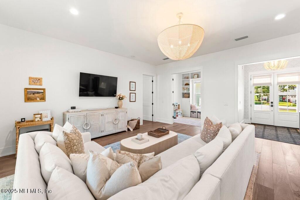 Chandelier, Interior, Living room, Recessed Lighting, Wood Texture Flooring