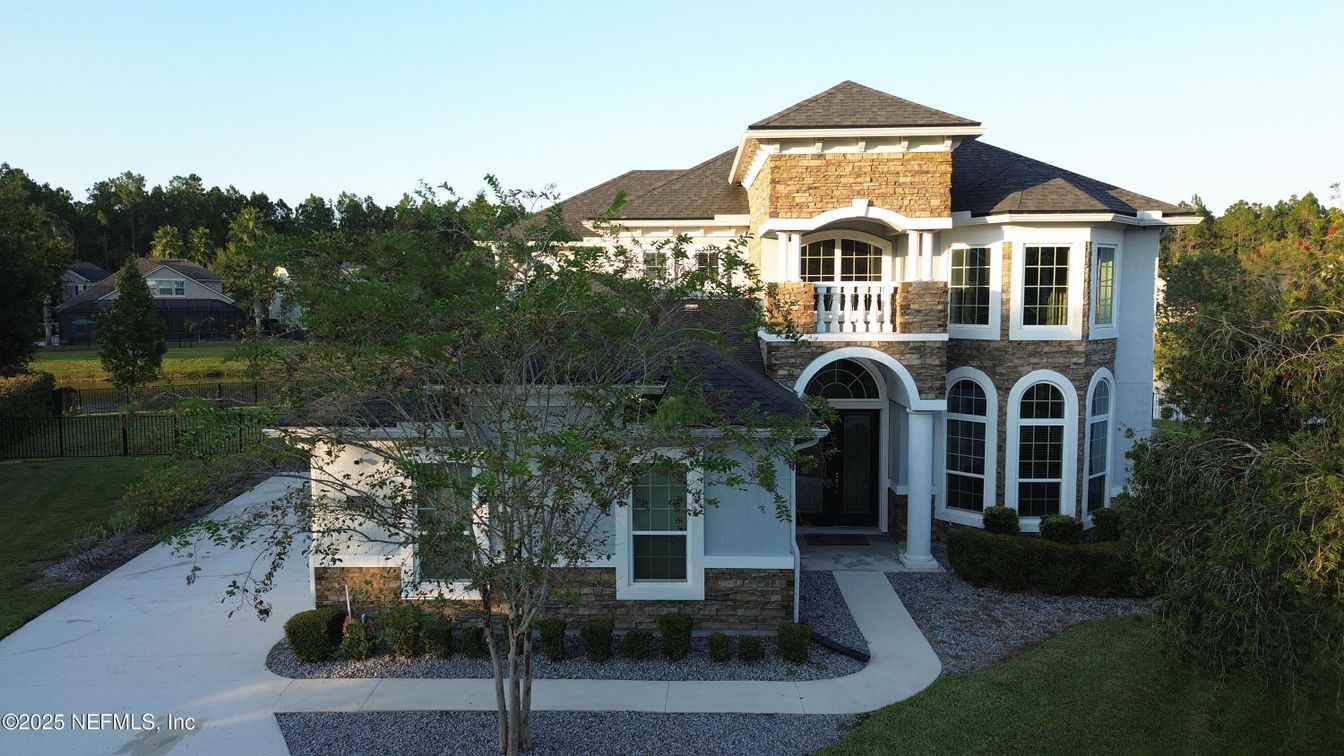 Backyard, Exterior, Facade, French Provincial