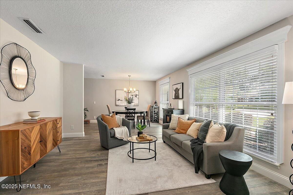 Chandelier, Dining room, Interior, Living room, Wood Texture Flooring