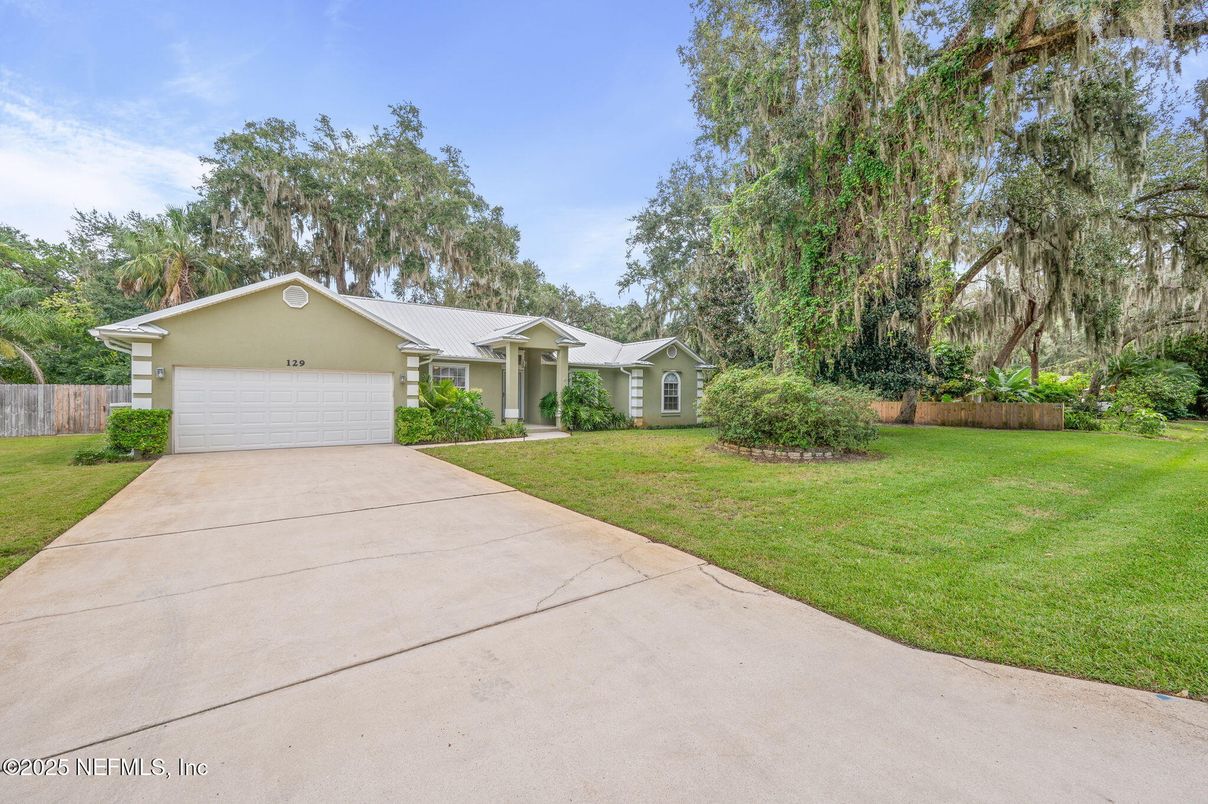 Attached, Backyard, Exterior, Facade, Ranch