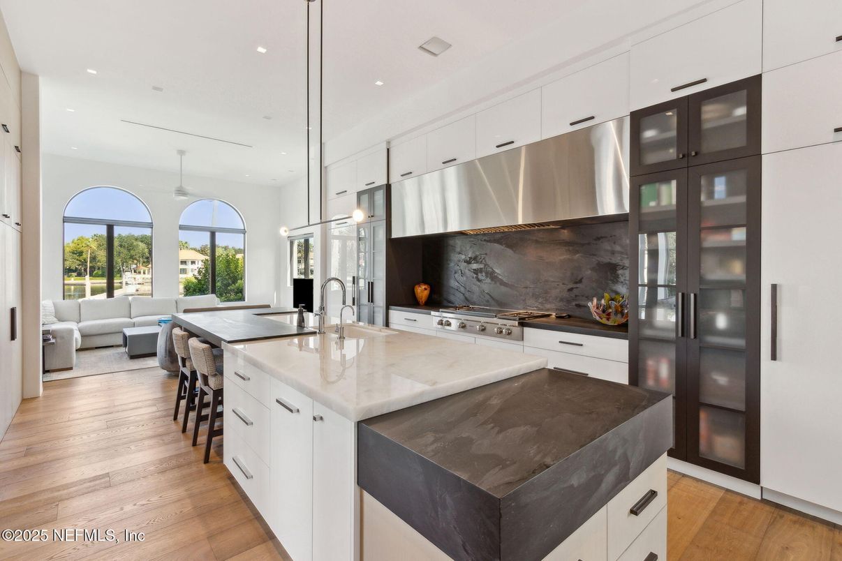 Interior, Kitchen, Living room, Pendant Lights, Recessed Lighting, Stainless Steel Appliances, Wood Texture Flooring