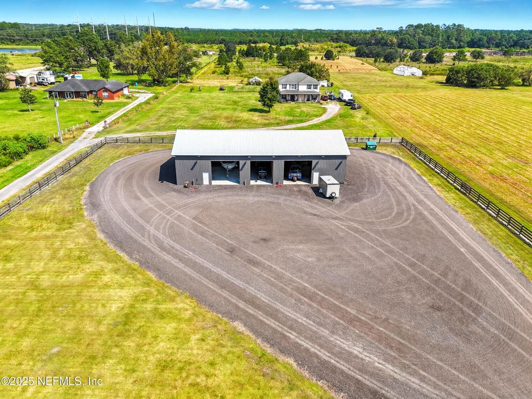 Exterior, Drone