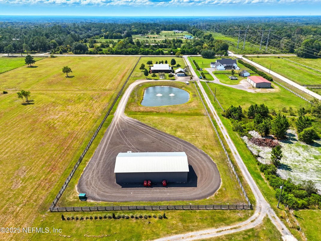 Exterior, Drone