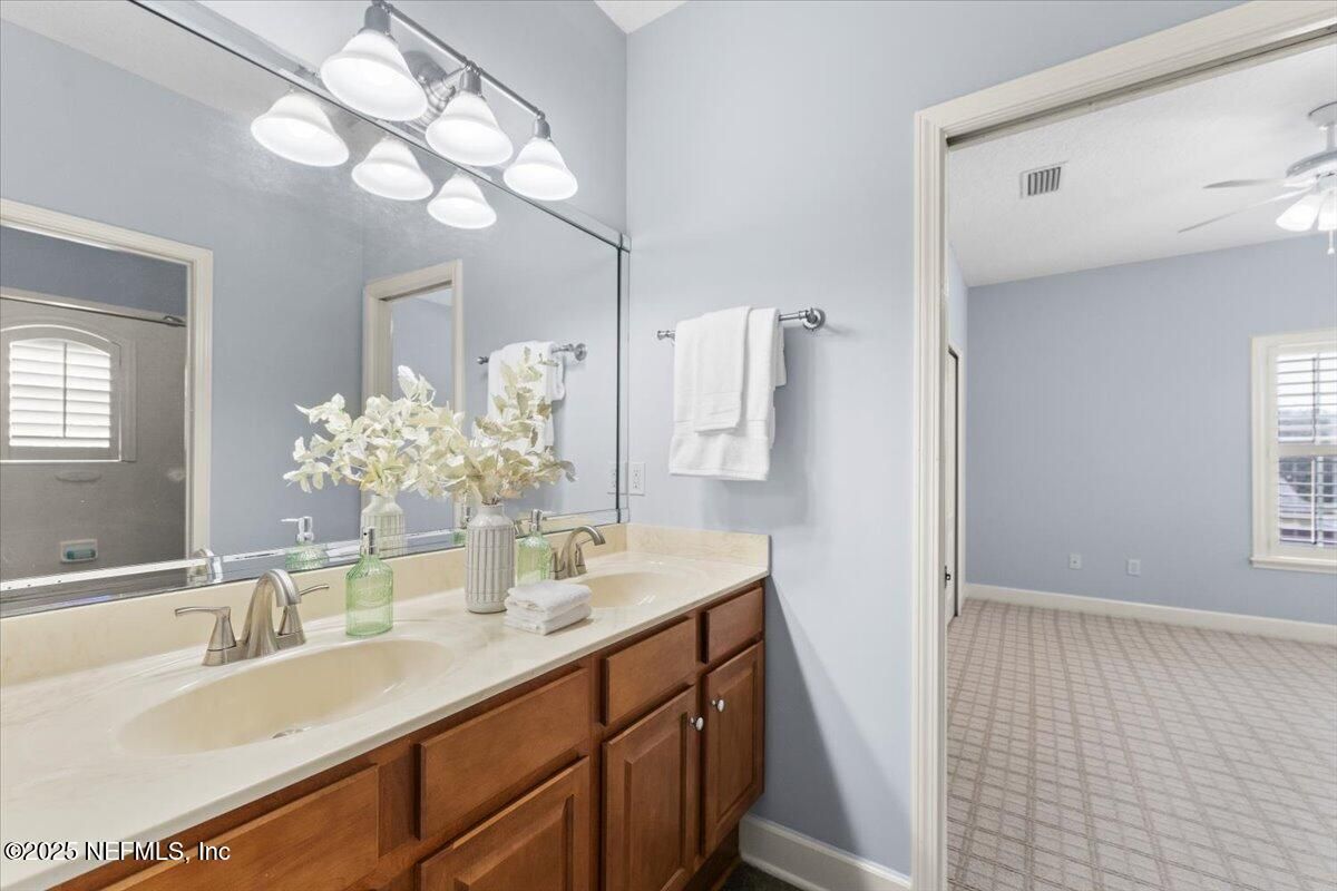 Bathroom, Dual Sink Vanities, Interior