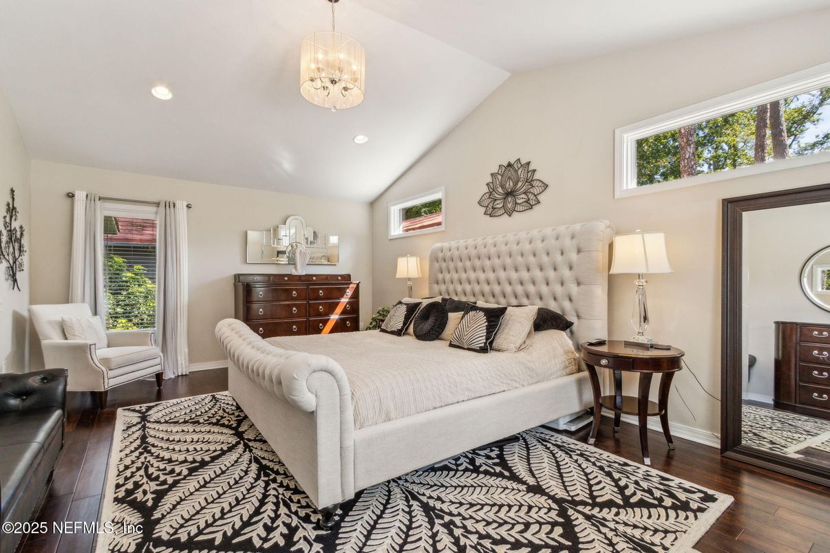 Bedroom, Interior, Pendant Lights, Recessed Lighting, Wood Texture Flooring