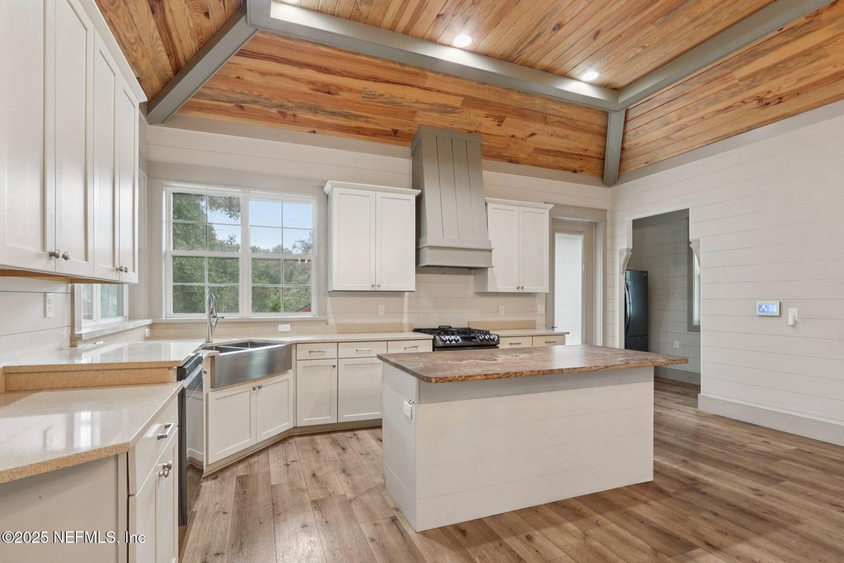 Interior, Kitchen, Recessed Lighting, Wooden Ceilings, Wood Texture Flooring