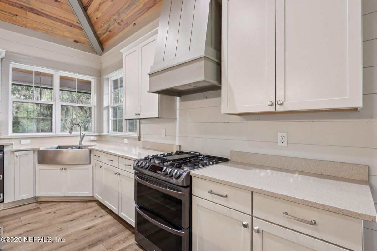 Interior, Kitchen, Wooden Ceilings, Wood Texture Flooring