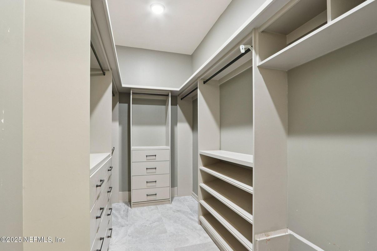 Interior, Recessed Lighting, Walk-in Closets