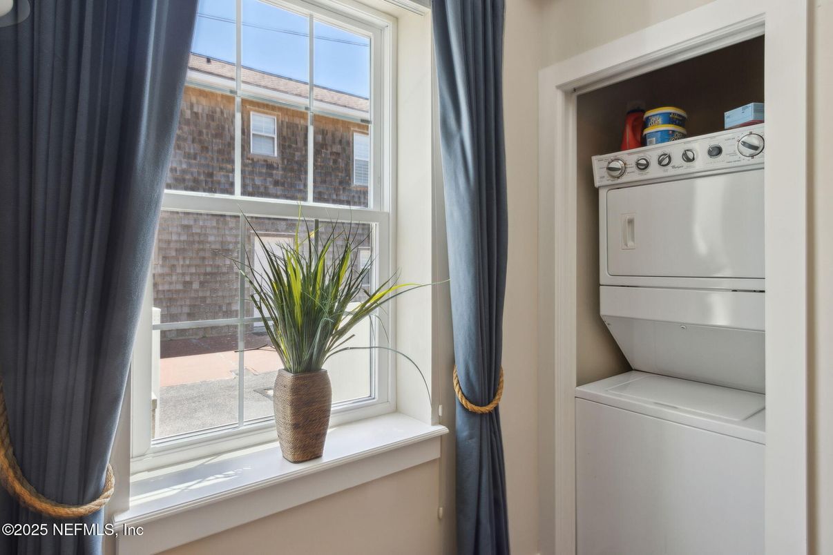 Interior, Utility Closets, Washer