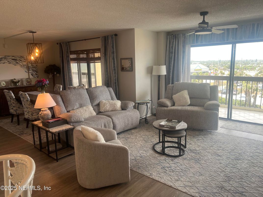 Dining room, Interior, Living room, Pendant Lights, Wood Texture Flooring