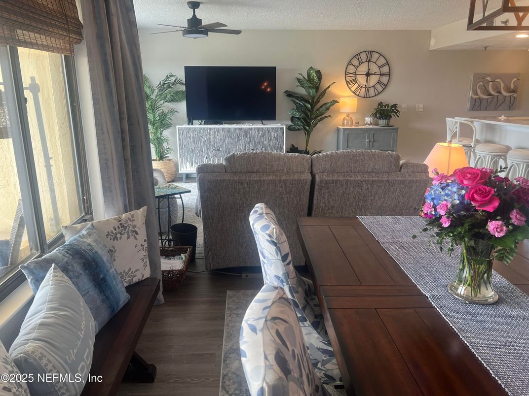 Dining room, Interior, Living room, Wood Texture Flooring