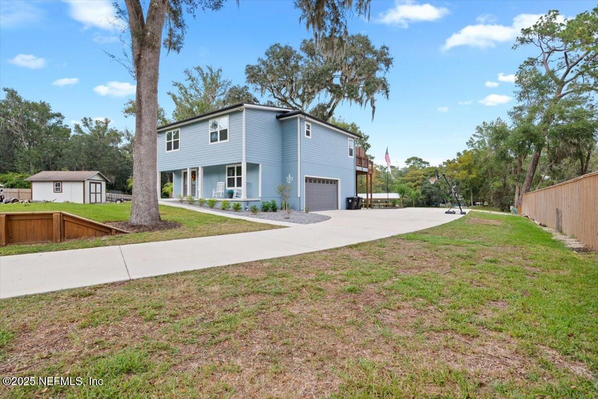 Backyard, Exterior
