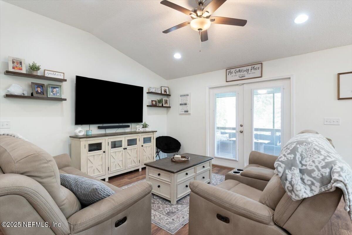 Interior, Living room, Recessed Lighting, Wood Texture Flooring