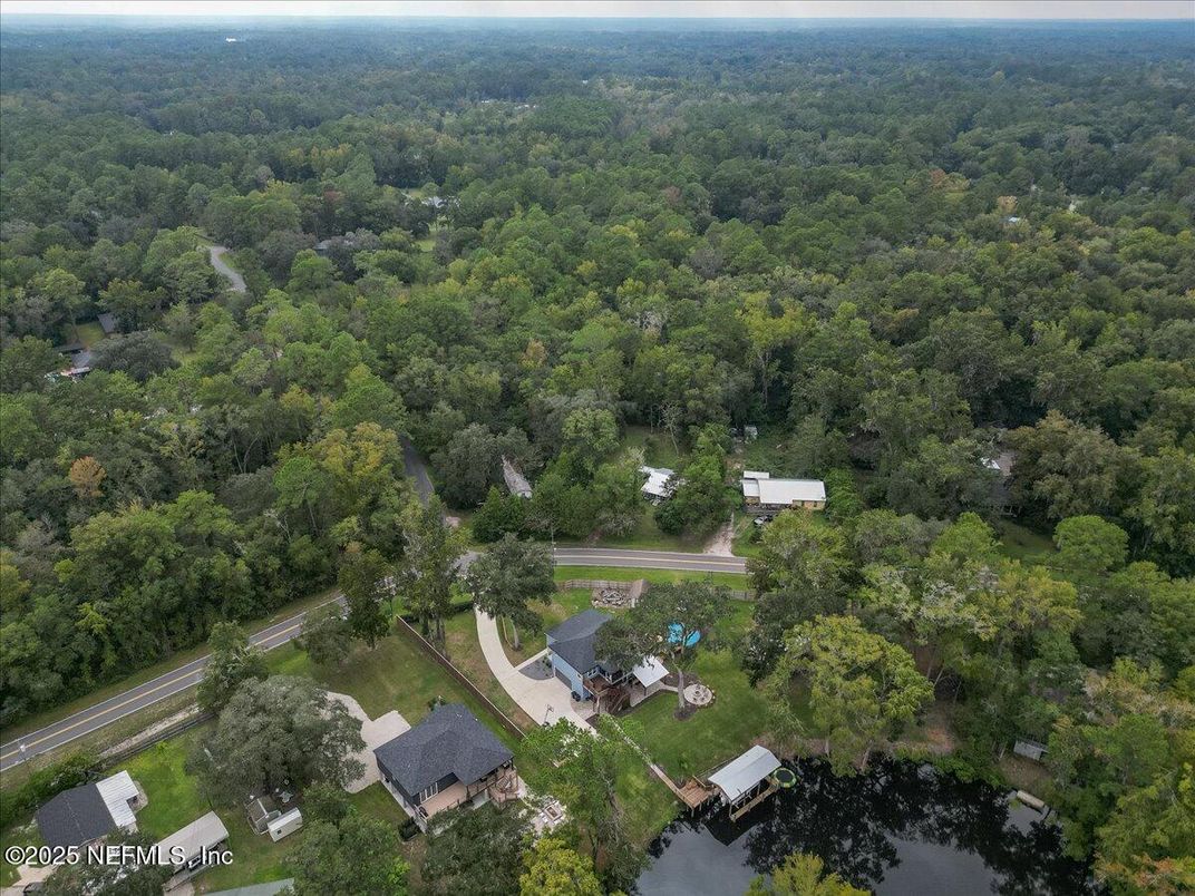 Exterior, Drone