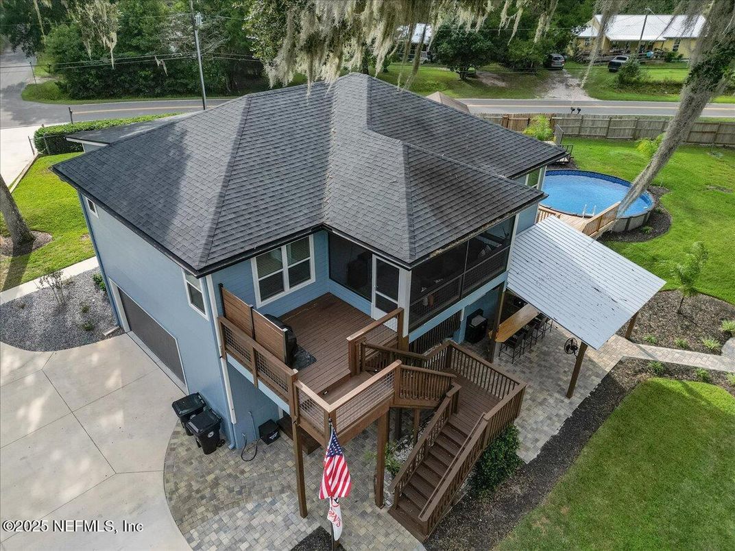Exterior, Drone