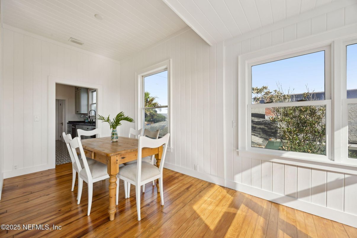 Dining room, Interior, Wood Texture Flooring