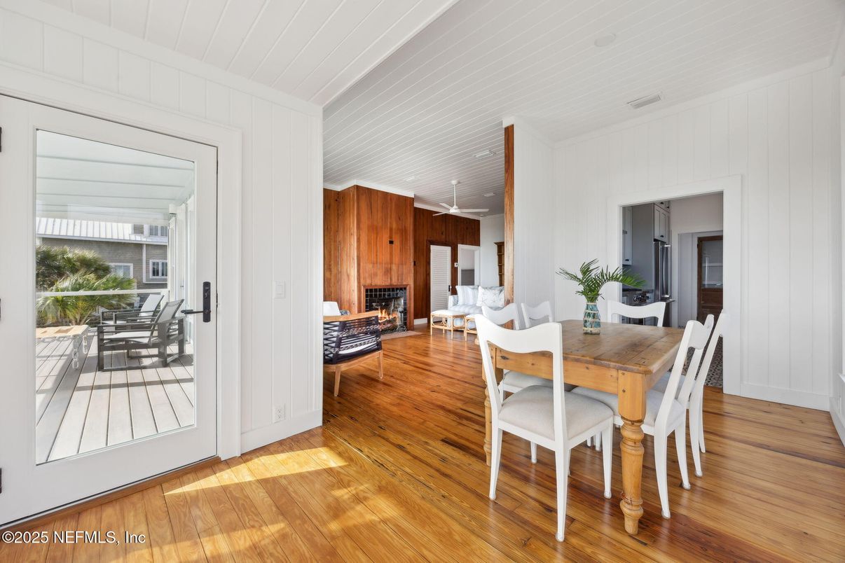 Dining room, Fireplace, Interior, Wood Texture Flooring
