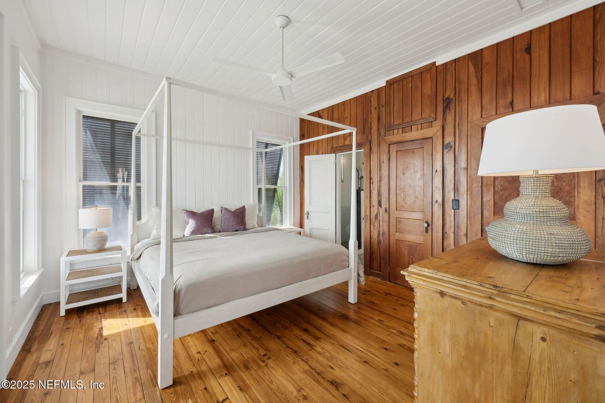 Bedroom, Interior, Wood Texture Flooring, Wooden Walls