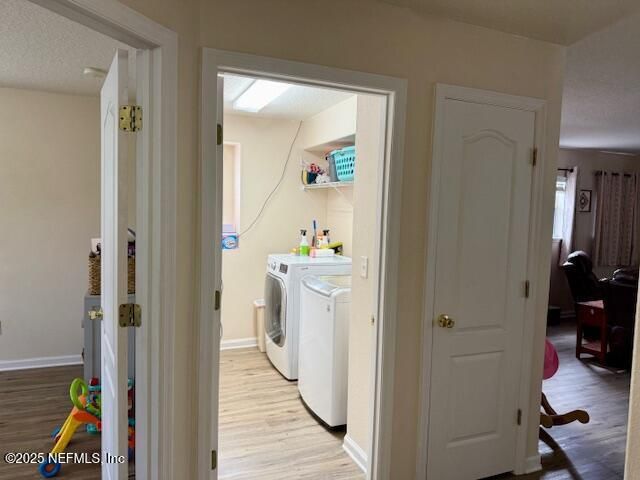 Interior, Utility Closets, Washer, Wood Texture Flooring