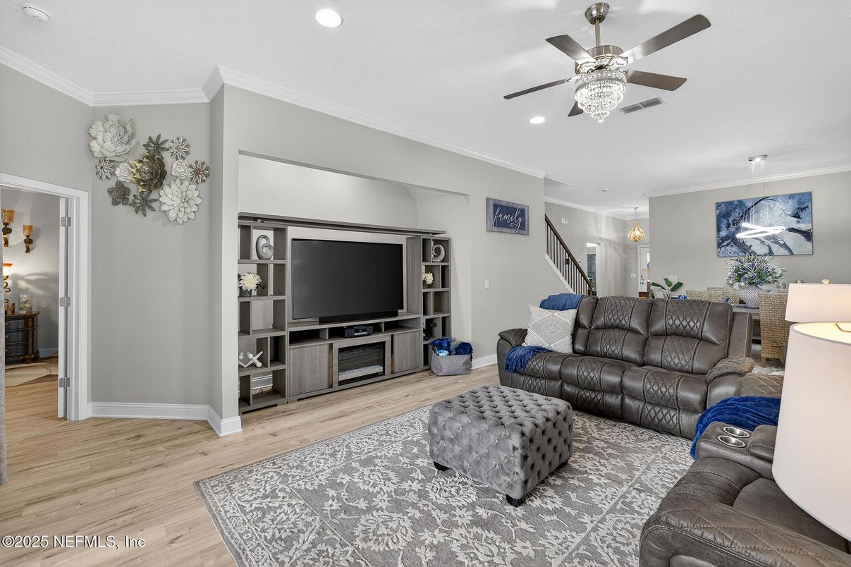 Interior, Living room, Recessed Lighting, Wood Texture Flooring