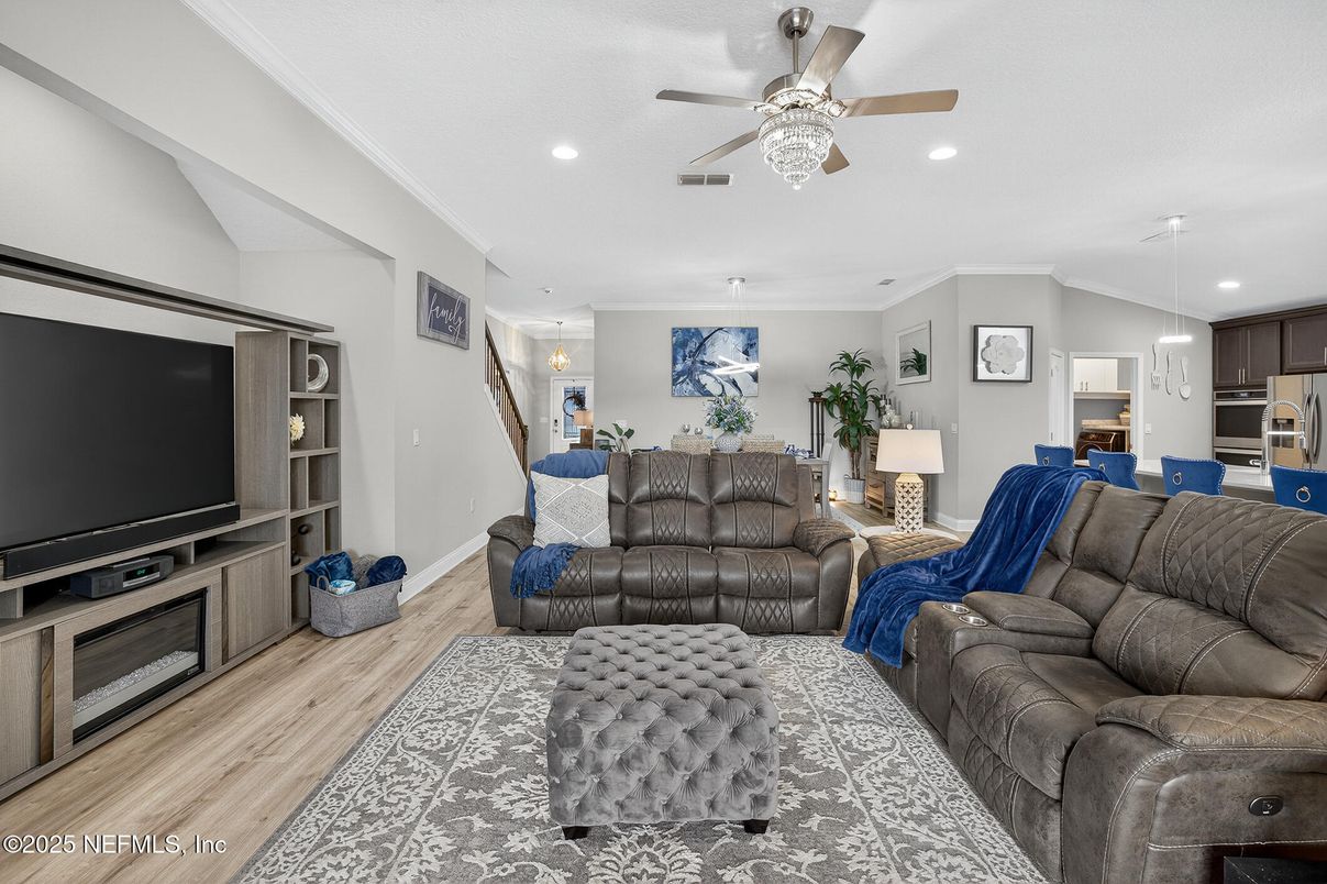 Interior, Kitchen, Living room, Pendant Lights, Recessed Lighting, Stainless Steel Appliances, Wood Texture Flooring