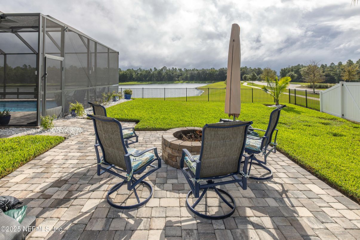 Backyard, Exterior, Water