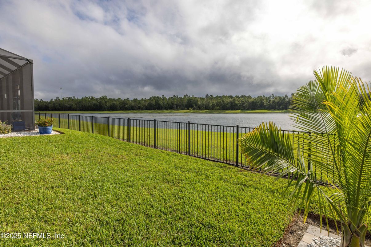 Exterior, Water