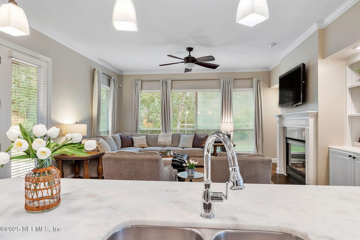 Dining room, Fireplace, Interior, Living room
