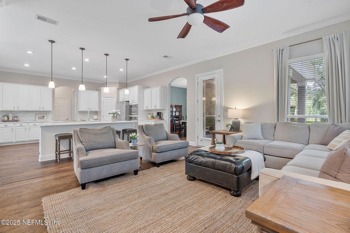 Interior, Kitchen, Living room, Pendant Lights, Recessed Lighting, Stainless Steel Appliances, Wood Texture Flooring