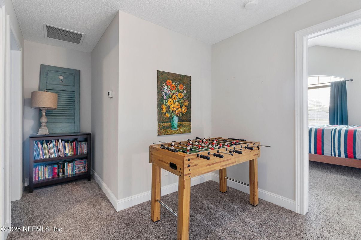 Game Room, Interior