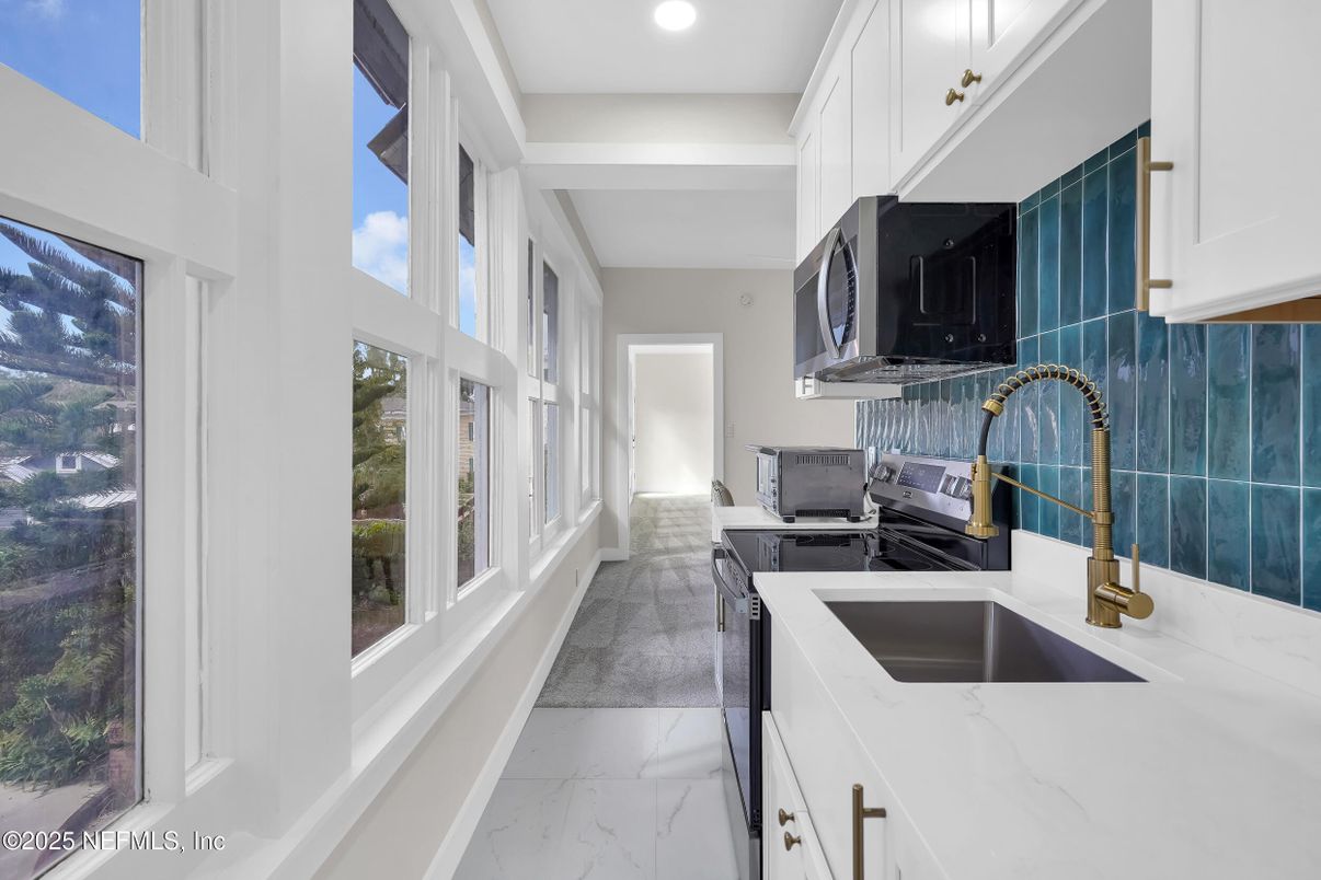Interior, Kitchen, Marble, Recessed Lighting