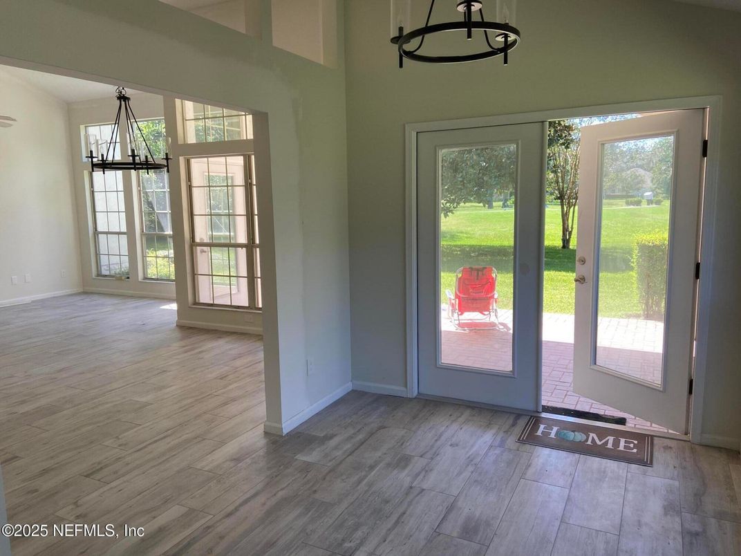 Empty room, Interior, Pendant Lights, Wood Texture Flooring