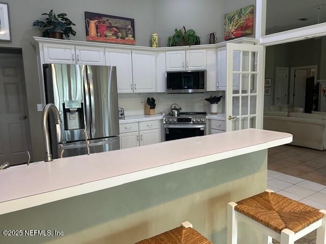 Interior, Kitchen, Stainless Steel Appliances