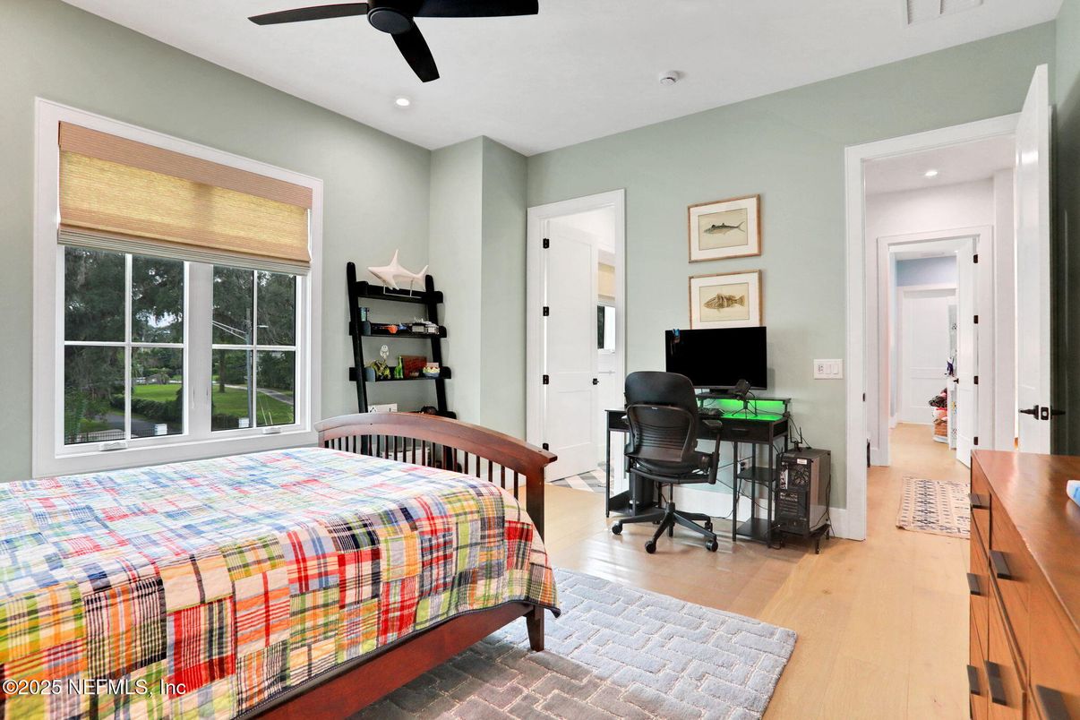 Bedroom, Home Office, Interior, Recessed Lighting, Wood Texture Flooring