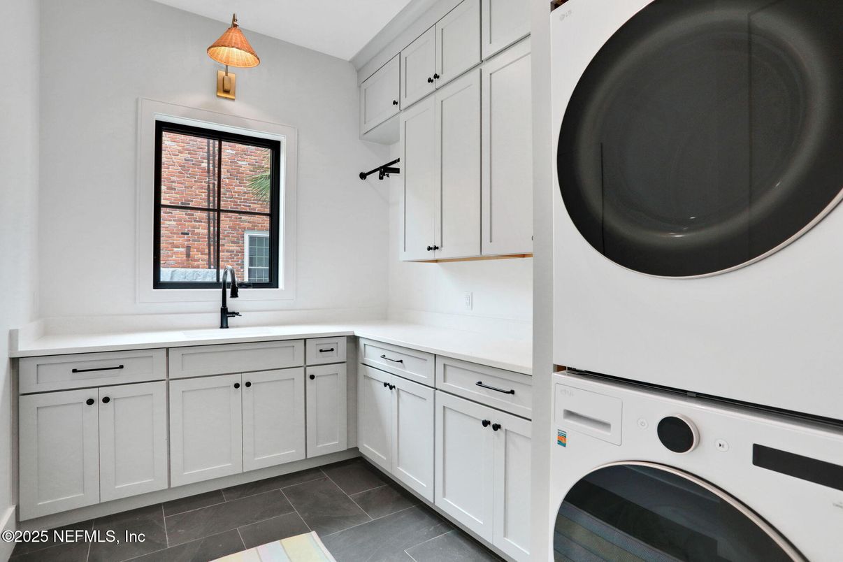 Interior, Kitchen, Washer